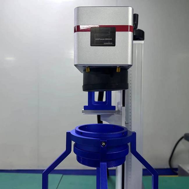 ファイバーレーザー彫刻機 ポータブルデスクトップハンドヘルド - Industrial Handheld Laser Engraver のレビューと価格