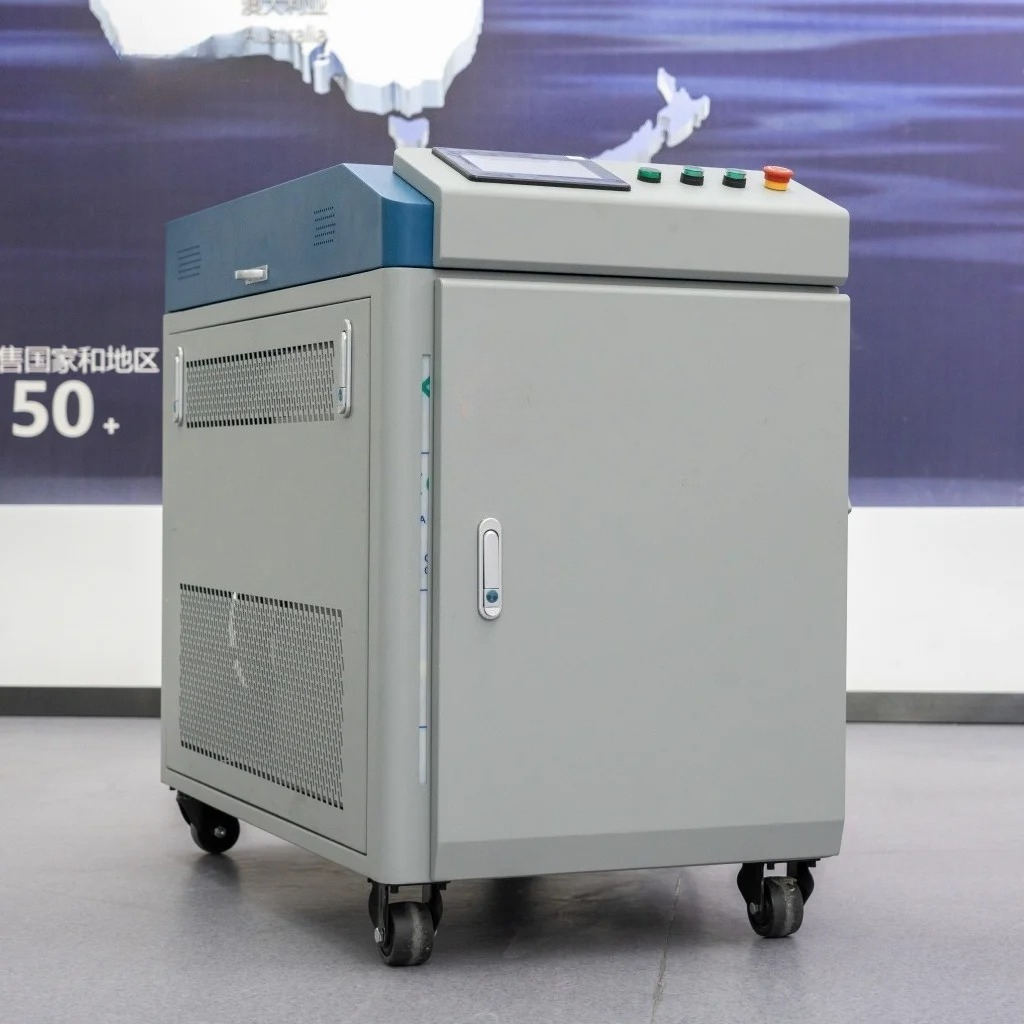 新型産業用レーザー洗浄機 連続3000w ハンドヘルド高品質 - Industrial Laser Rust Removal Machine Price のレビューと価格