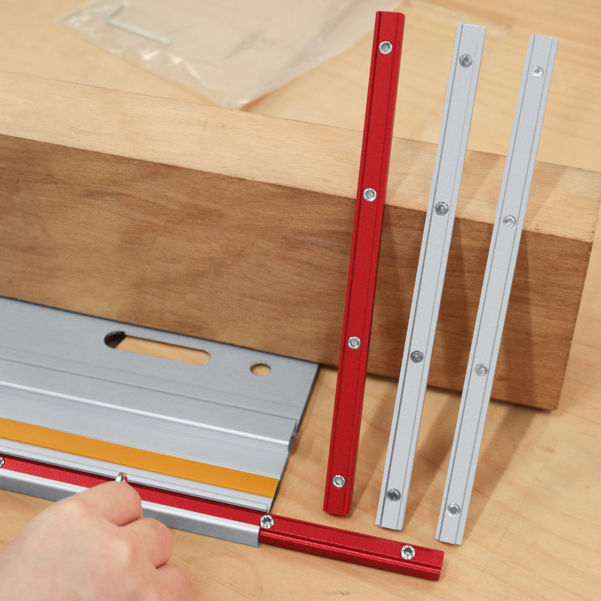 1セットのアルミニウム合金Tスロットプロファイルコネクタ、ル - Aluminum T-Slot Profile のレビューと価格